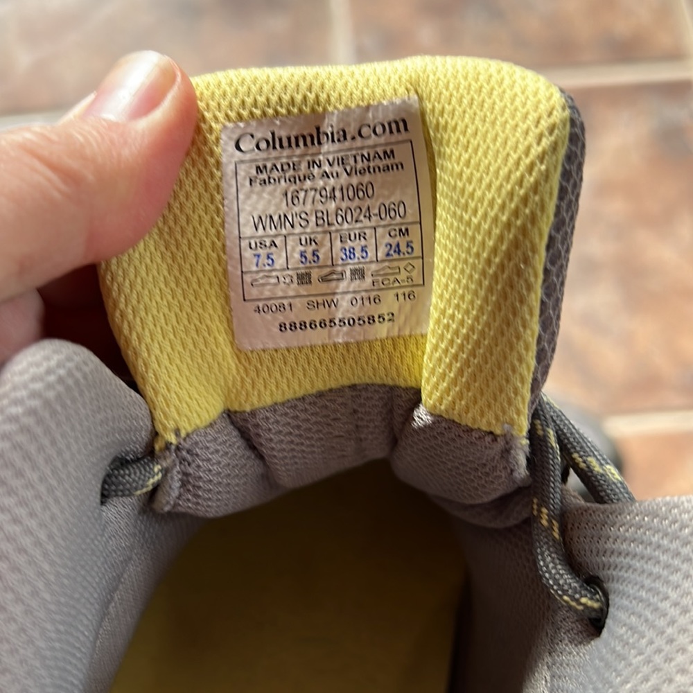 columbia dakota drifter waterproof hiking shoe